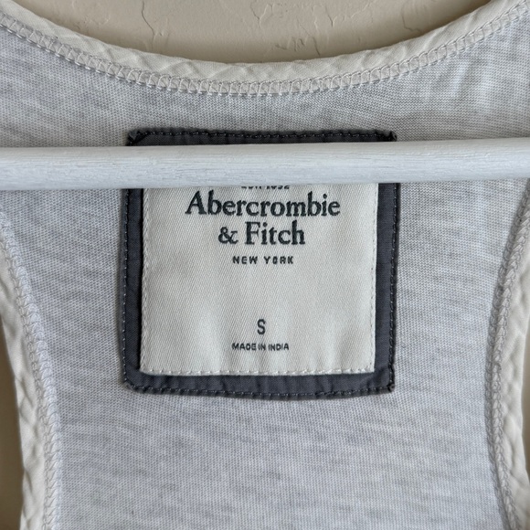 A&F Y2K Tank Top Tunic Racerback Sequin Cotton Beaded Flower Appliqué Small - Picture 2 of 10